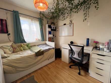 Muirfield, Luton, Image 8
