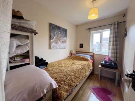Muirfield, Luton, Image 9