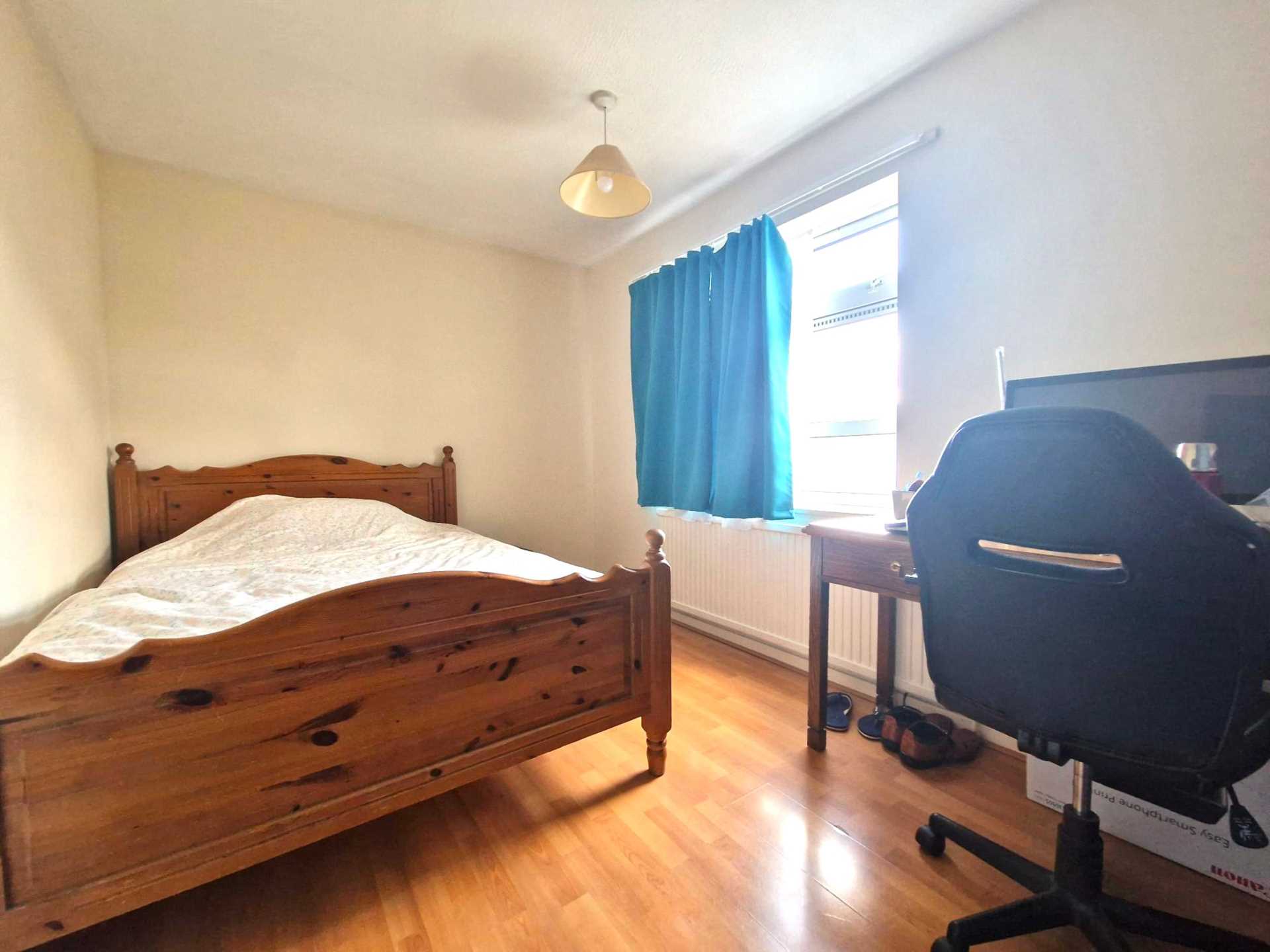 Butterworth Path, Luton, Image 7