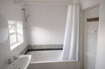 Naseby Road, Luton, Image 7