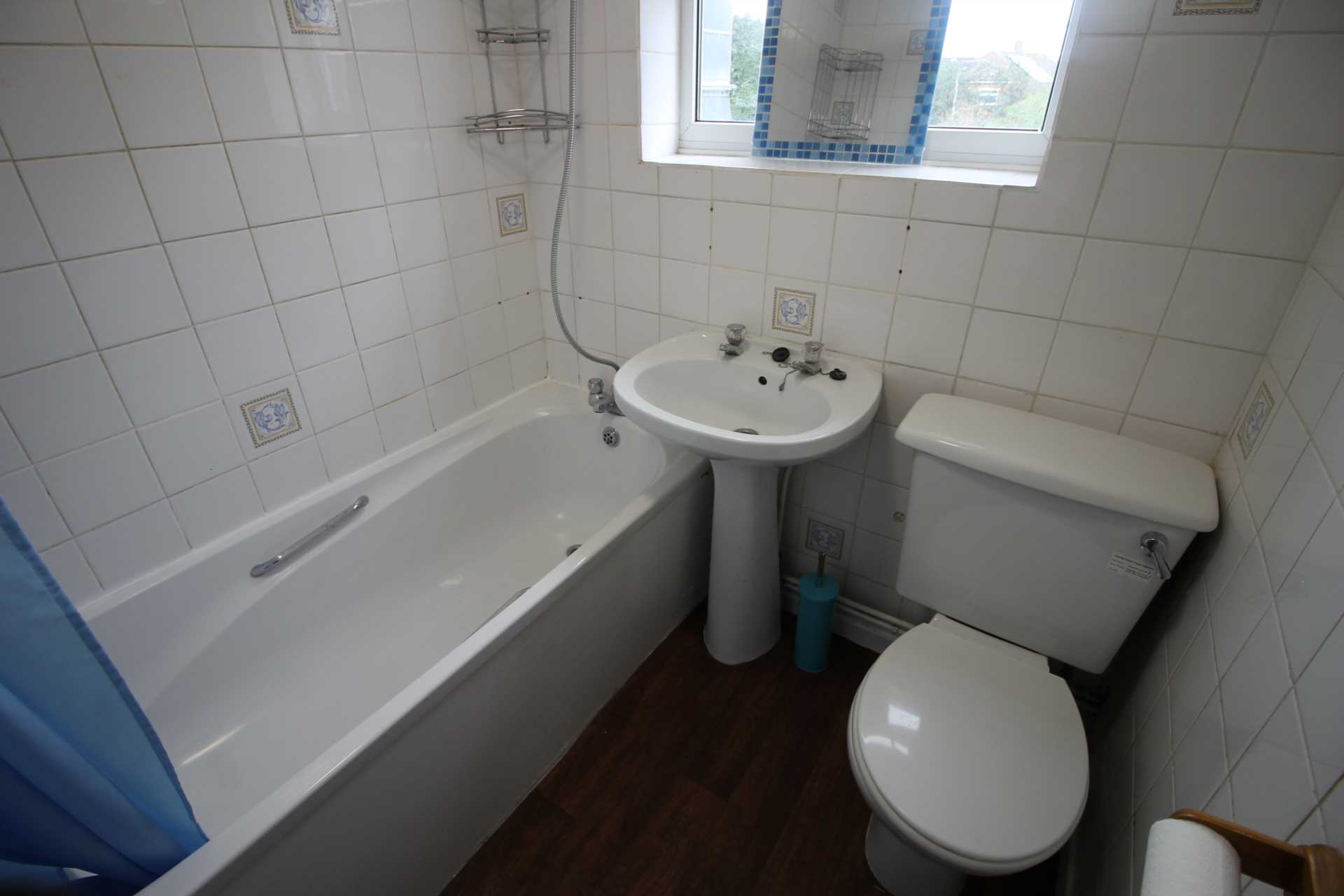 Lyneham Road, Luton, Image 7
