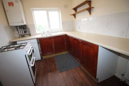 Lyneham Road, Luton, Image 5