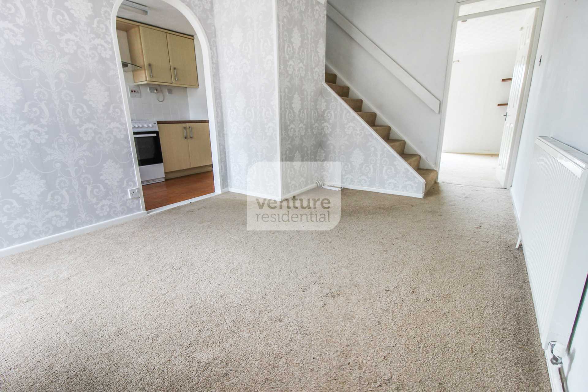 Enfield Close, Luton, Image 3