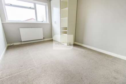 Enfield Close, Luton, Image 13