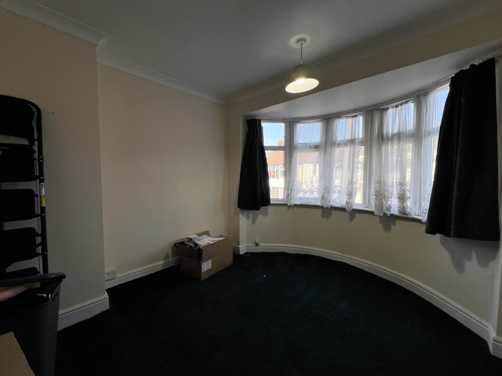 Chester Avenue, Luton, Image 6