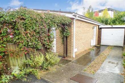 Fulwoods Drive, Leadenhall, Image 1
