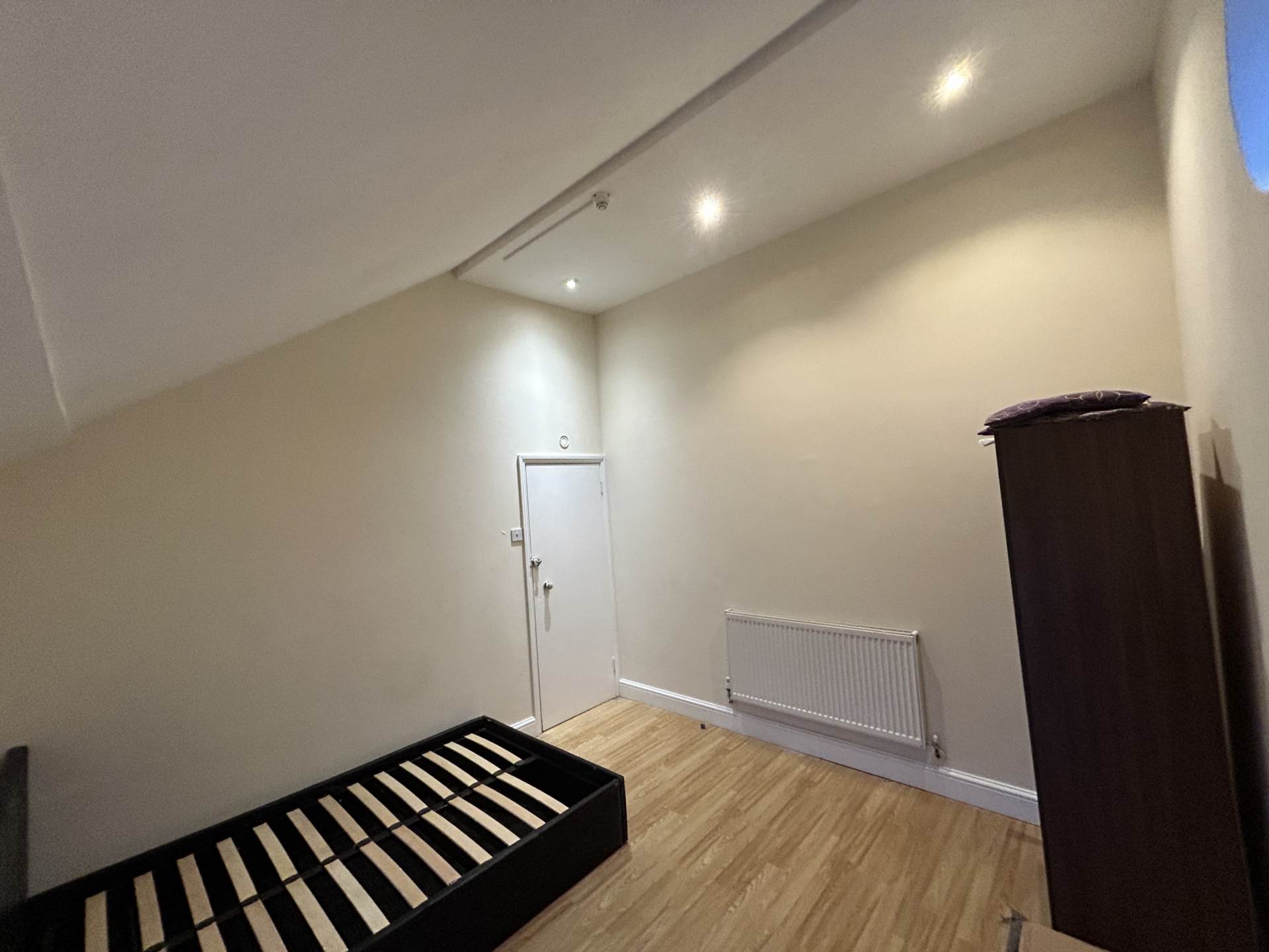 Sundon Road, Harlington, Image 11