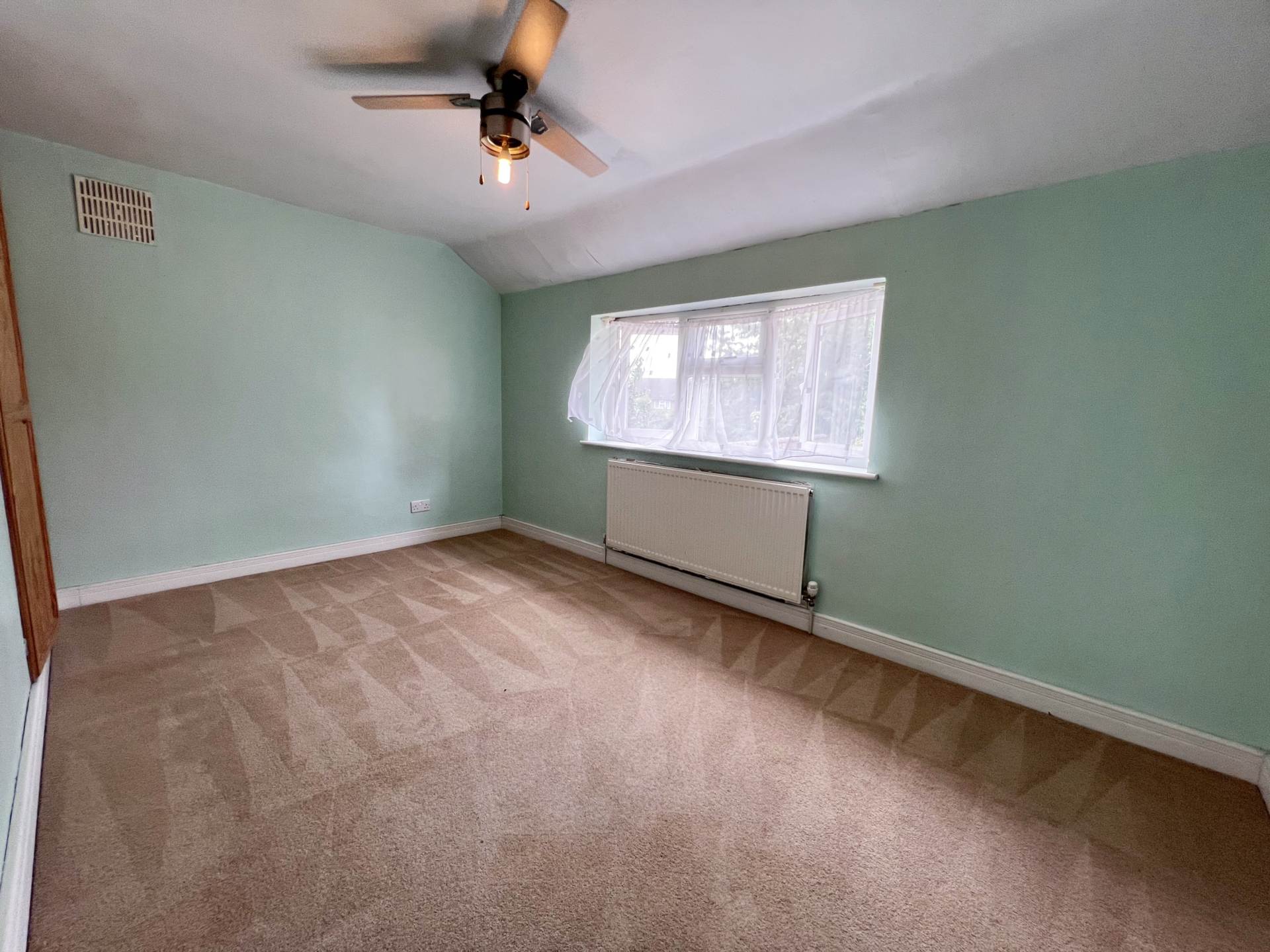 Peartree Road, Luton, Image 13