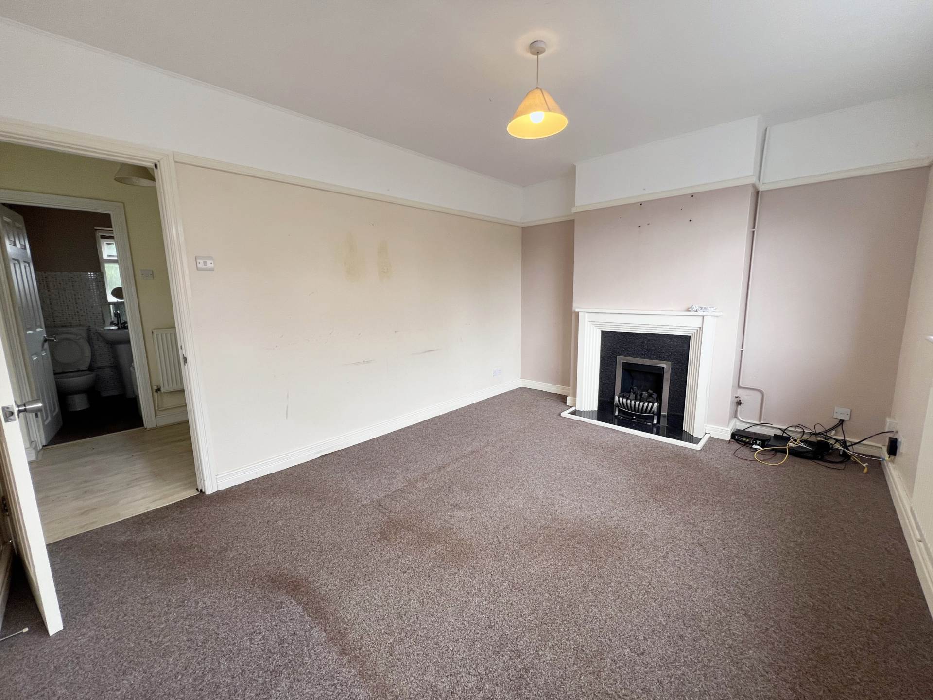 Peartree Road, Luton, Image 8