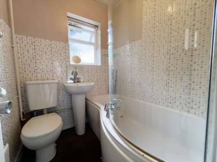 Peartree Road, Luton, Image 9
