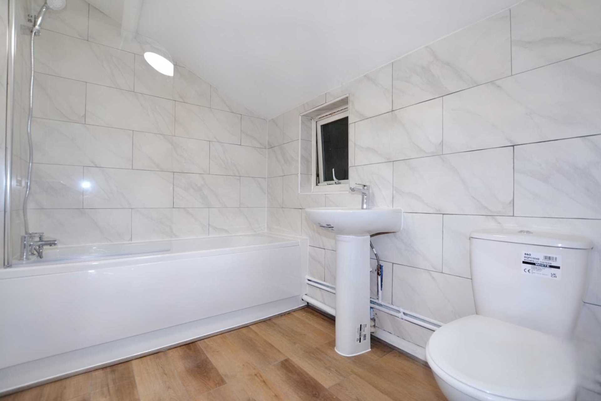 Gadsby Street, Bedford, Image 4