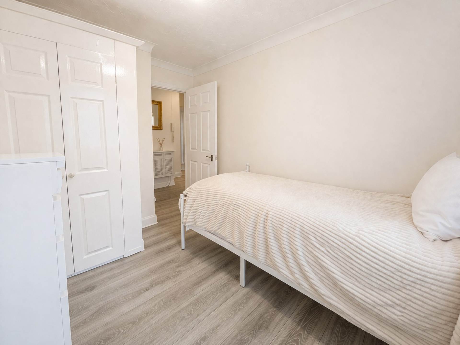 Knights Field, Luton, Image 9