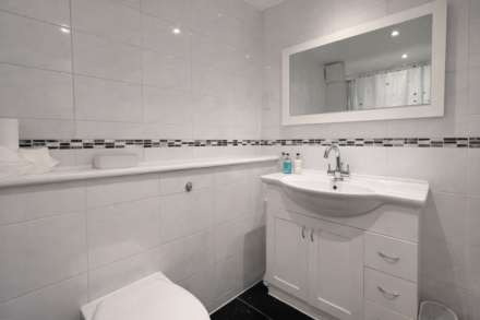 Knights Field, Luton, Image 10