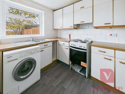 Mersey Close, Bletchley, Image 5