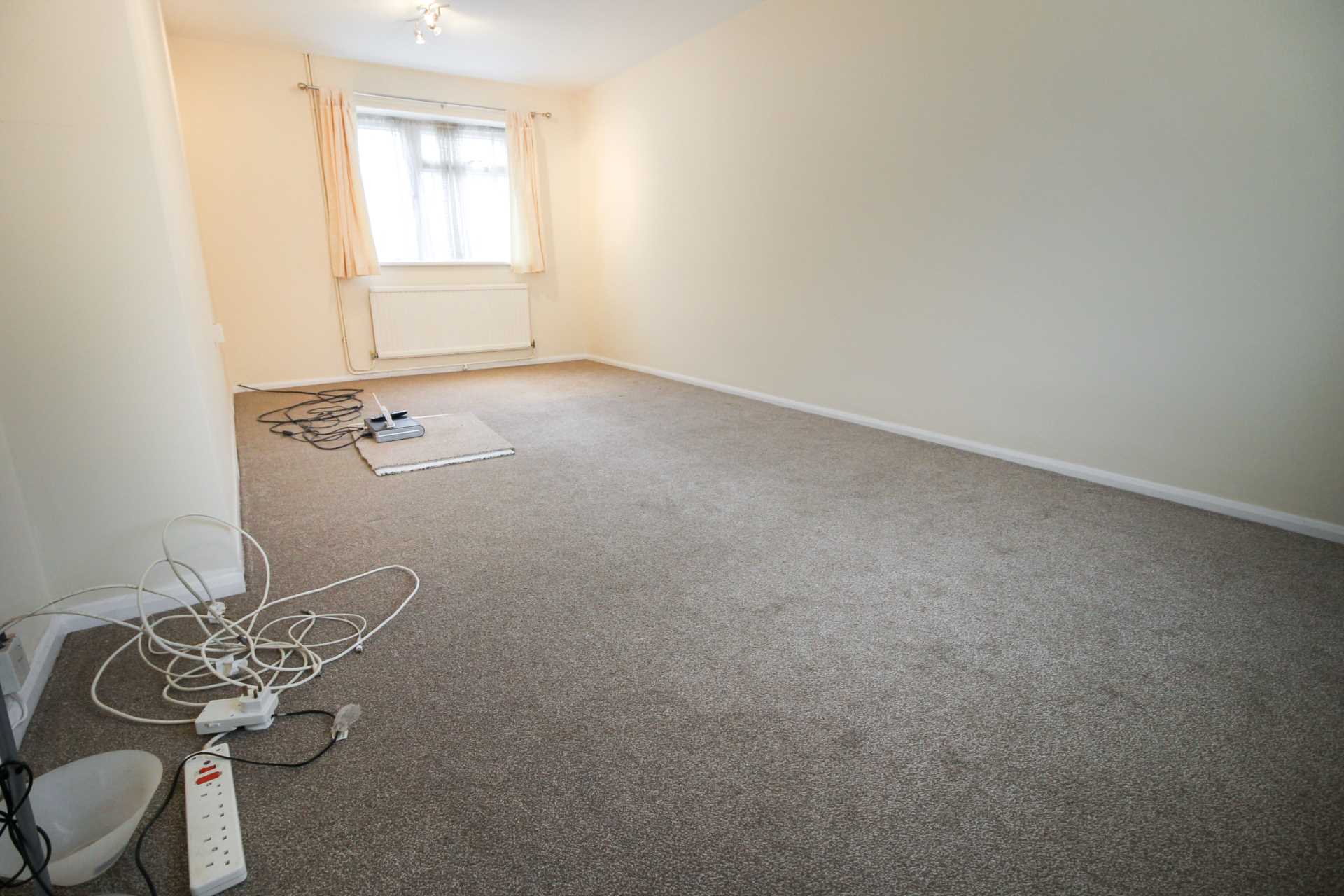 Littlefield Road, Luton, Image 2