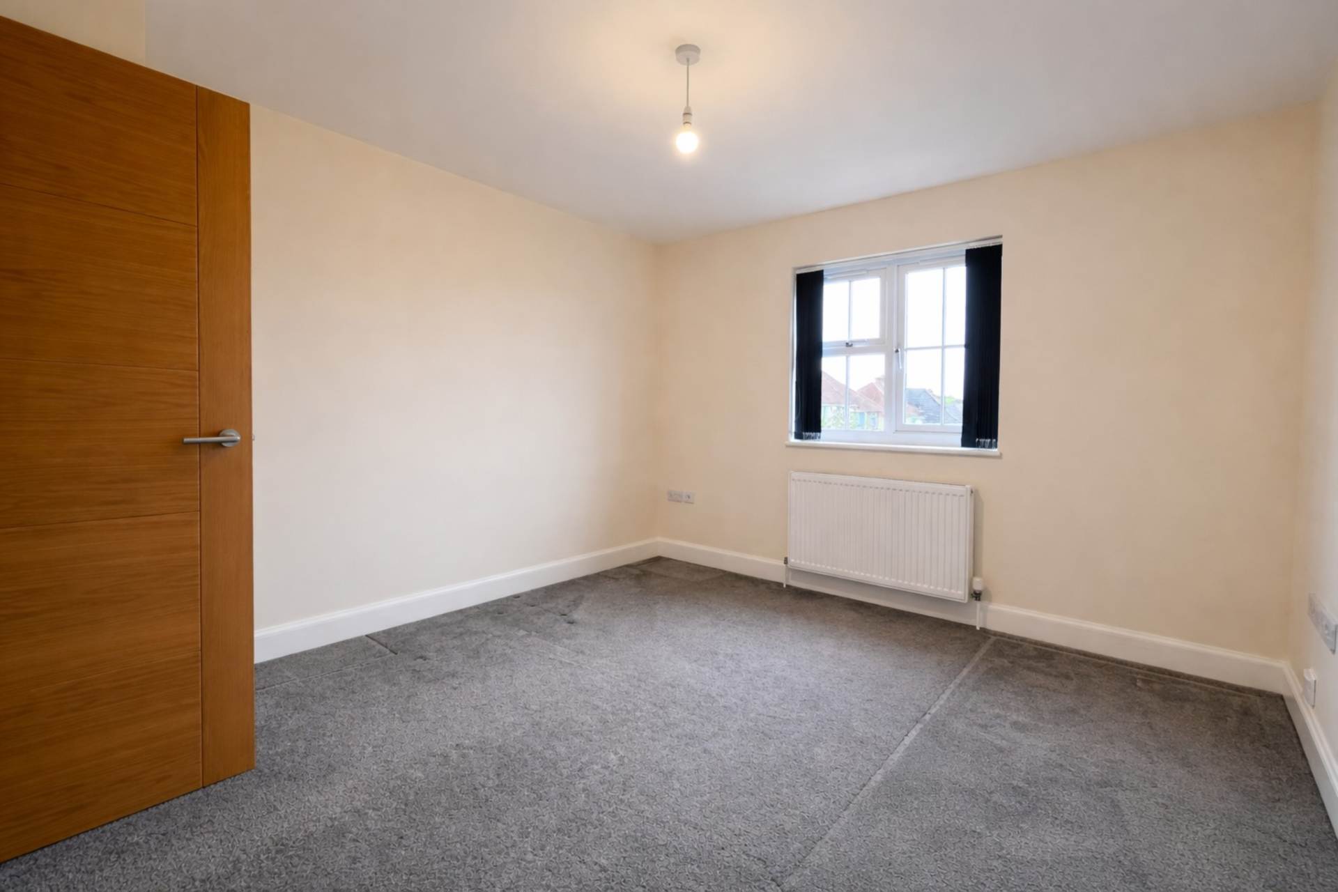 Somerset Avenue, Luton, Image 7