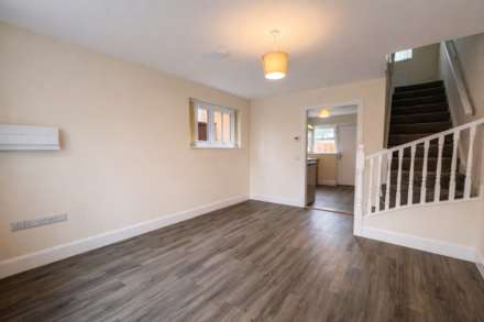 Somerset Avenue, Luton, Image 2