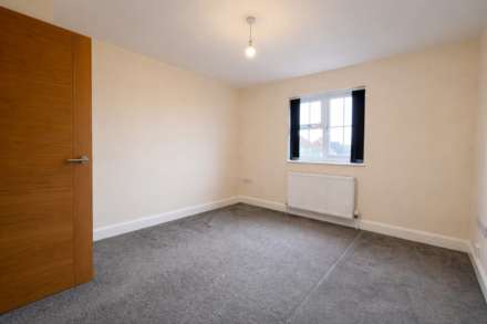 Somerset Avenue, Luton, Image 7