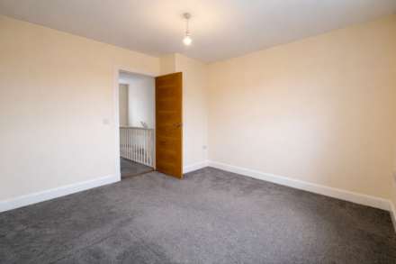 Somerset Avenue, Luton, Image 8