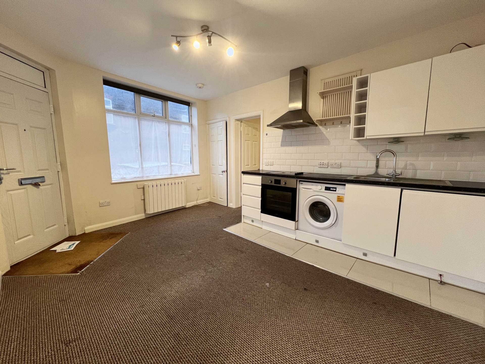 Hibbert Street, Luton, Image 3