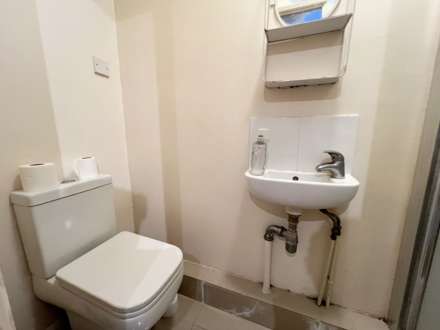 Hibbert Street, Luton, Image 4