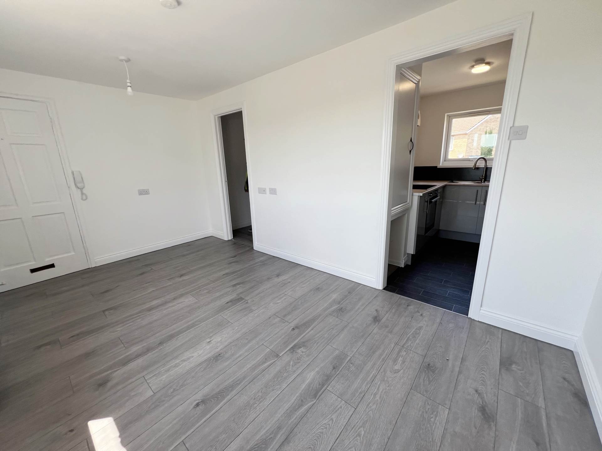 Repton Close, Luton, Image 7