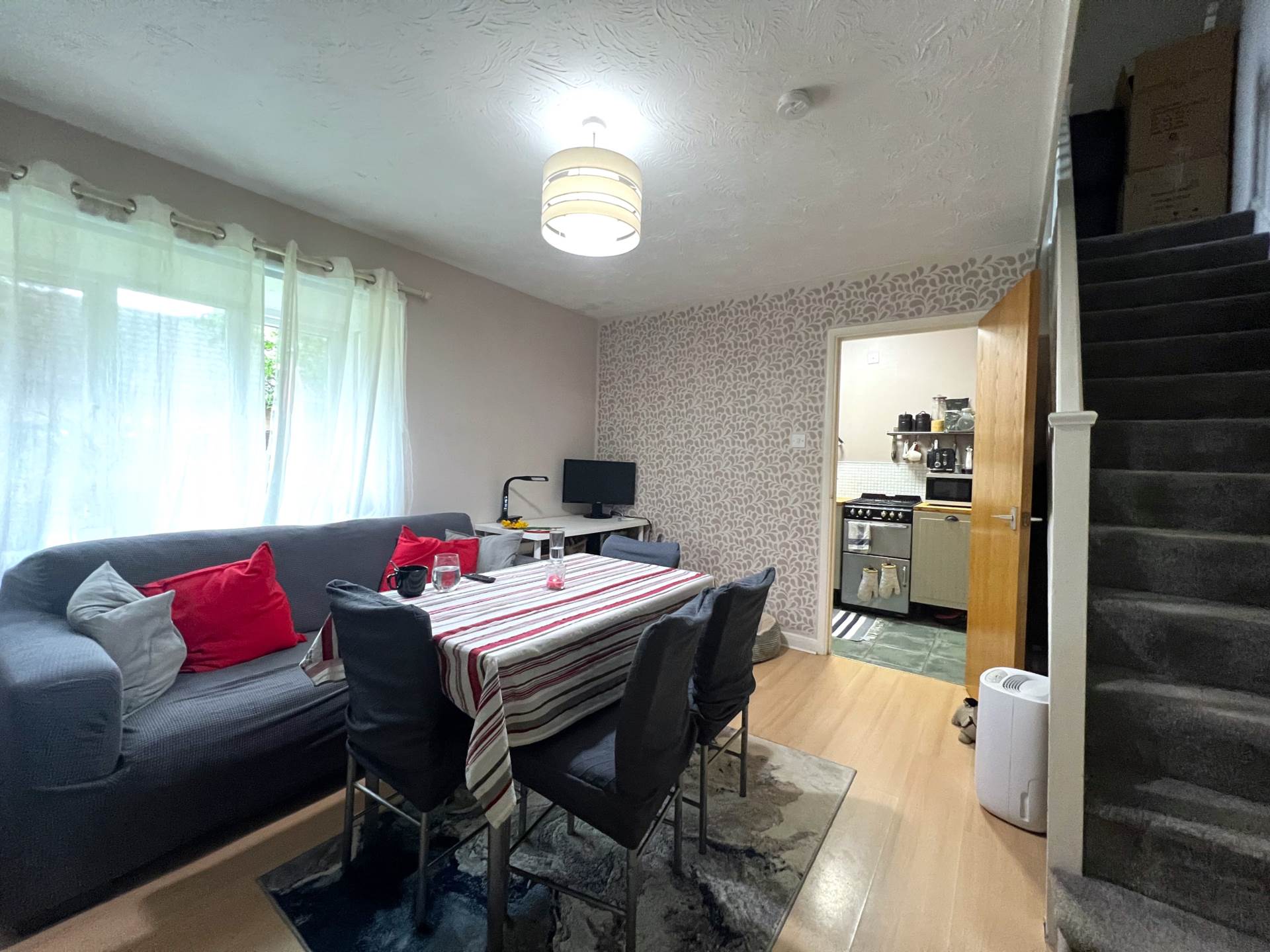 Farrow Close, Luton, Image 2