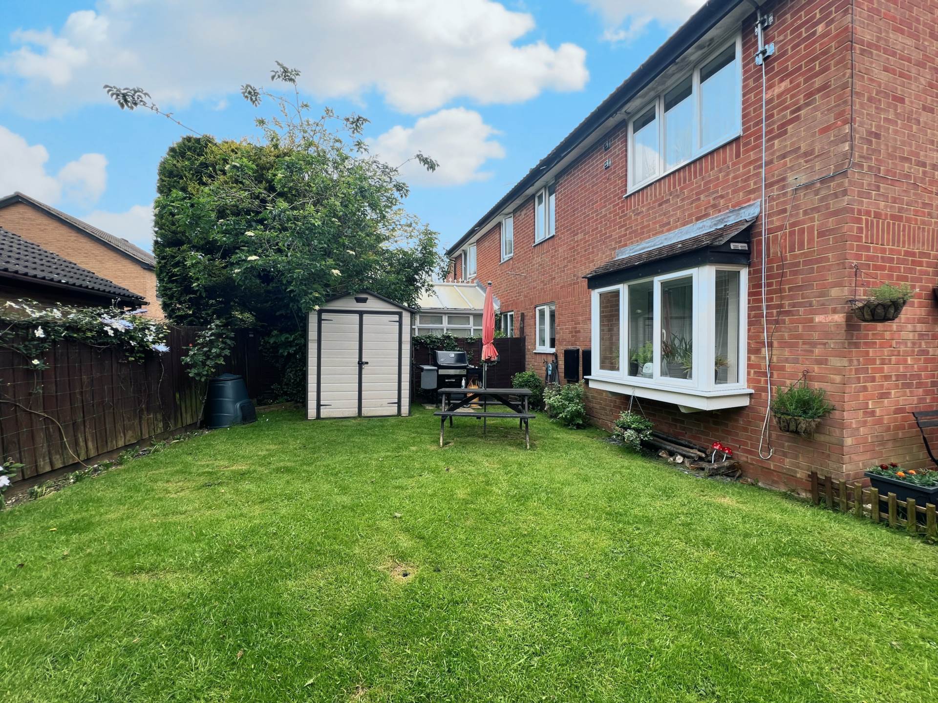 Farrow Close, Luton, Image 8