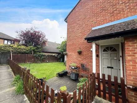 Property For Rent Farrow Close, Luton