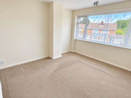 Birchen Grove, Luton, Image 3