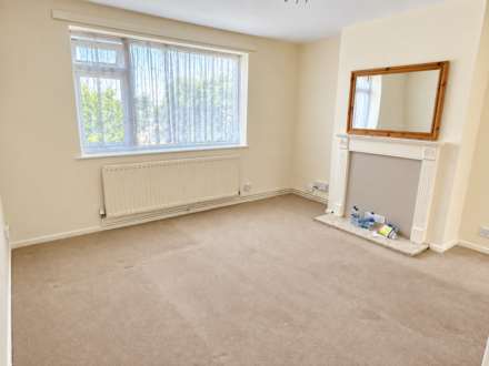 Birchen Grove, Luton, Image 5