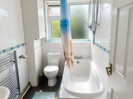 Birchen Grove, Luton, Image 6