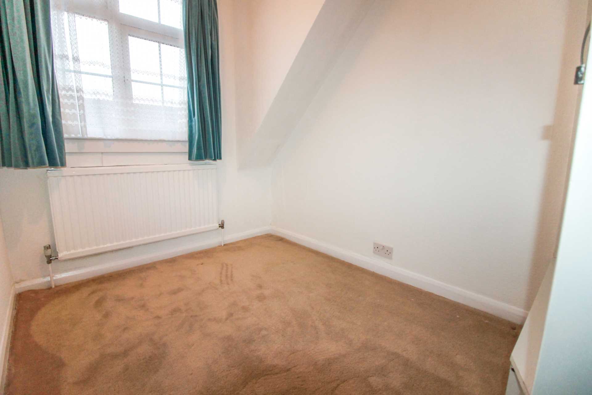 Hasketon Drive, Luton, Image 12