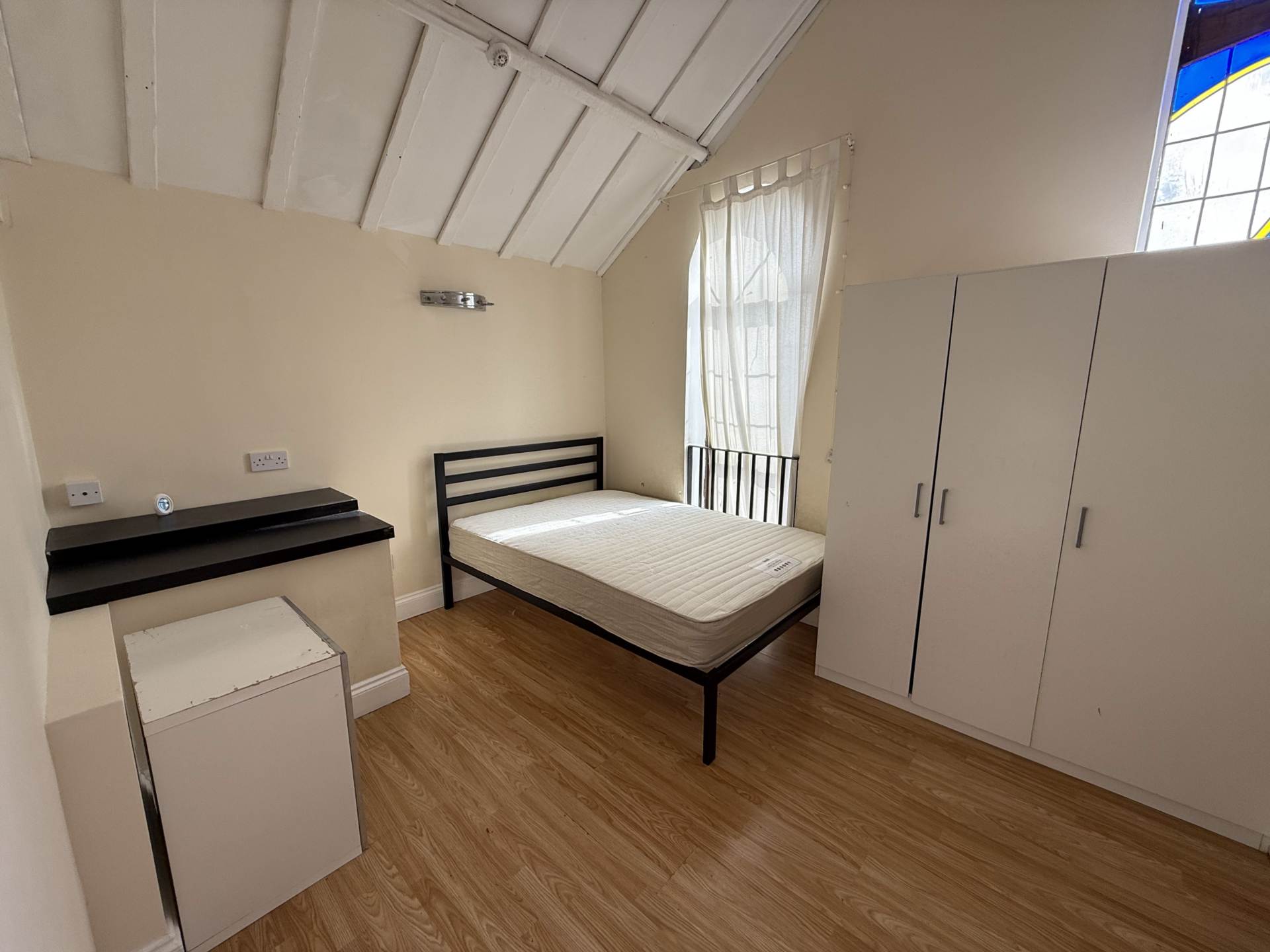 Sundon Road, Harlington, Image 2