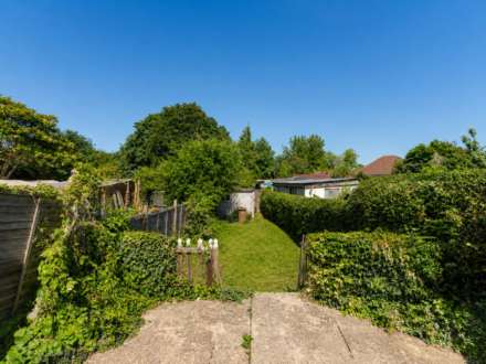 Willow Way, Luton, Image 13