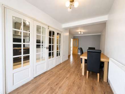 Willow Way, Luton, Image 5