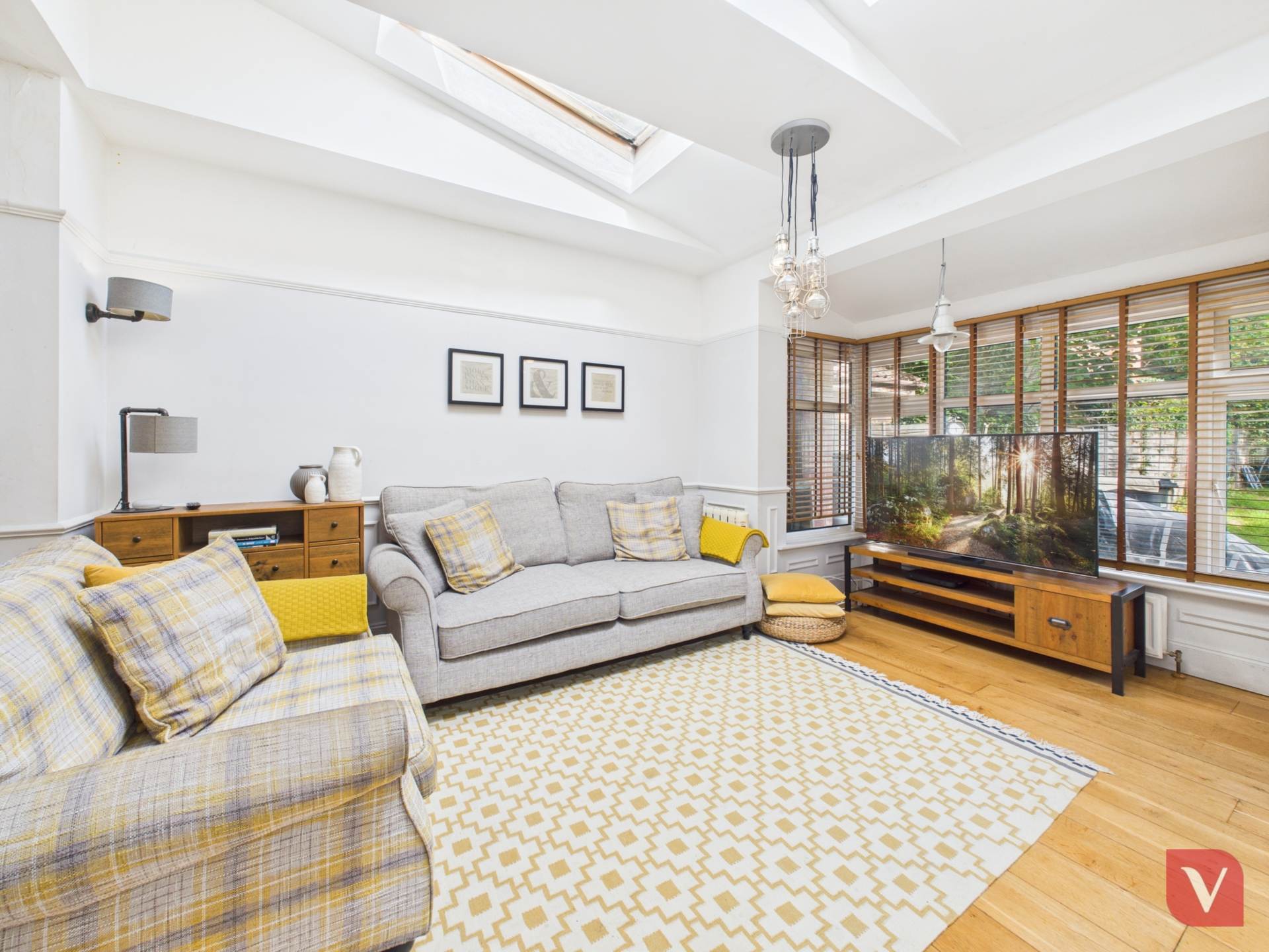 Compton Avenue, Luton, Image 24