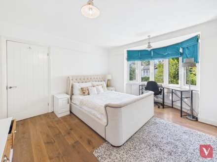 Compton Avenue, Luton, Image 12