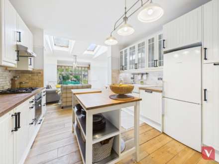 Compton Avenue, Luton, Image 21