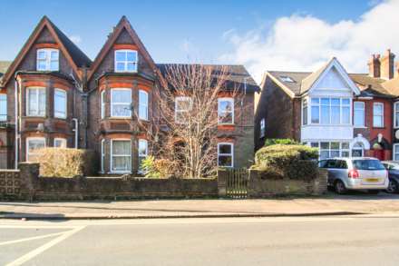 Biscot Road, Luton, Image 1