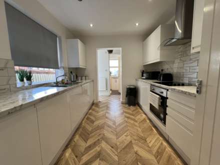 Grange Avenue, Luton, Image 13
