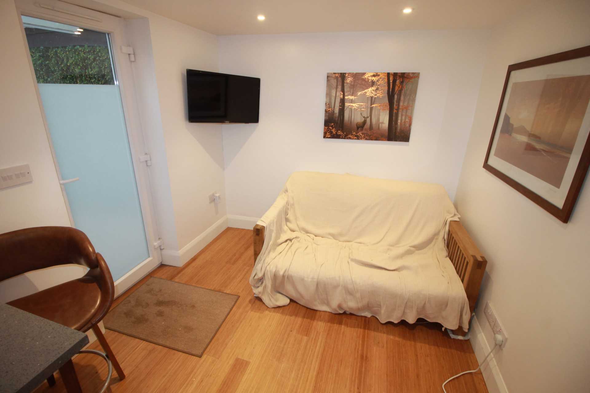 Hibbert Street, Luton, Image 7