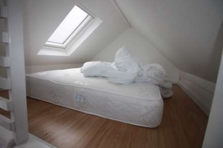 Hibbert Street, Luton, Image 8