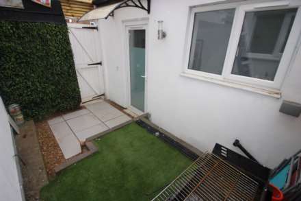 Hibbert Street, Luton, Image 9
