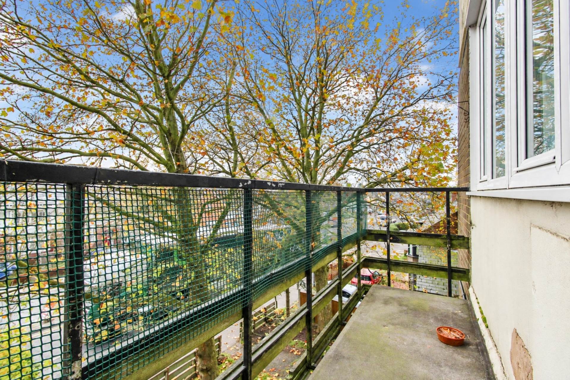 Dunstable Road, Luton, Image 5