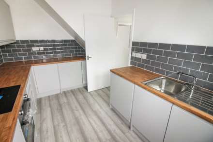 Catsbrook Road, Luton, Image 2