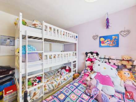 Moorland Gardens, Luton, Image 3