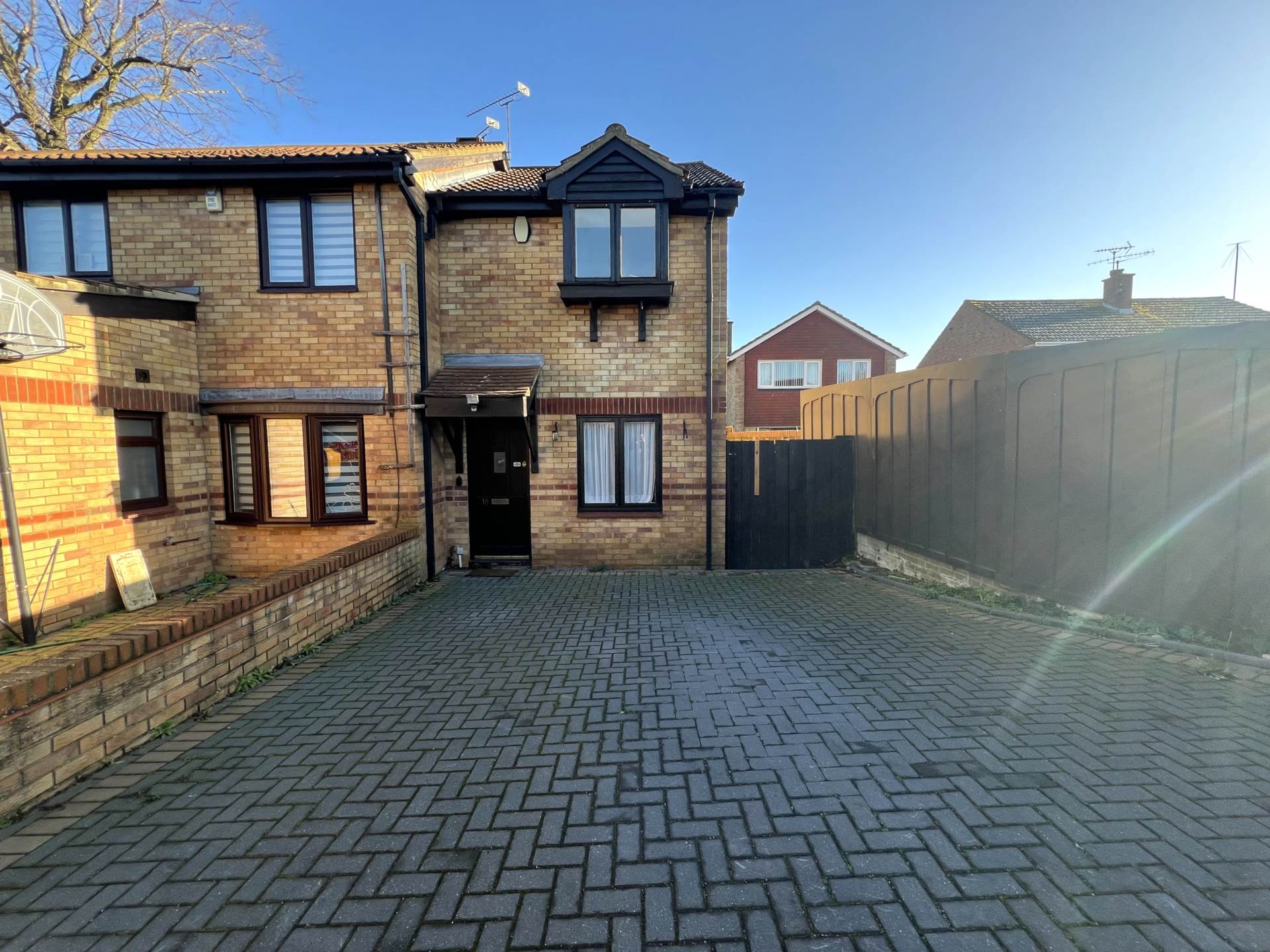 Bellerby Rise, Luton, Image 1