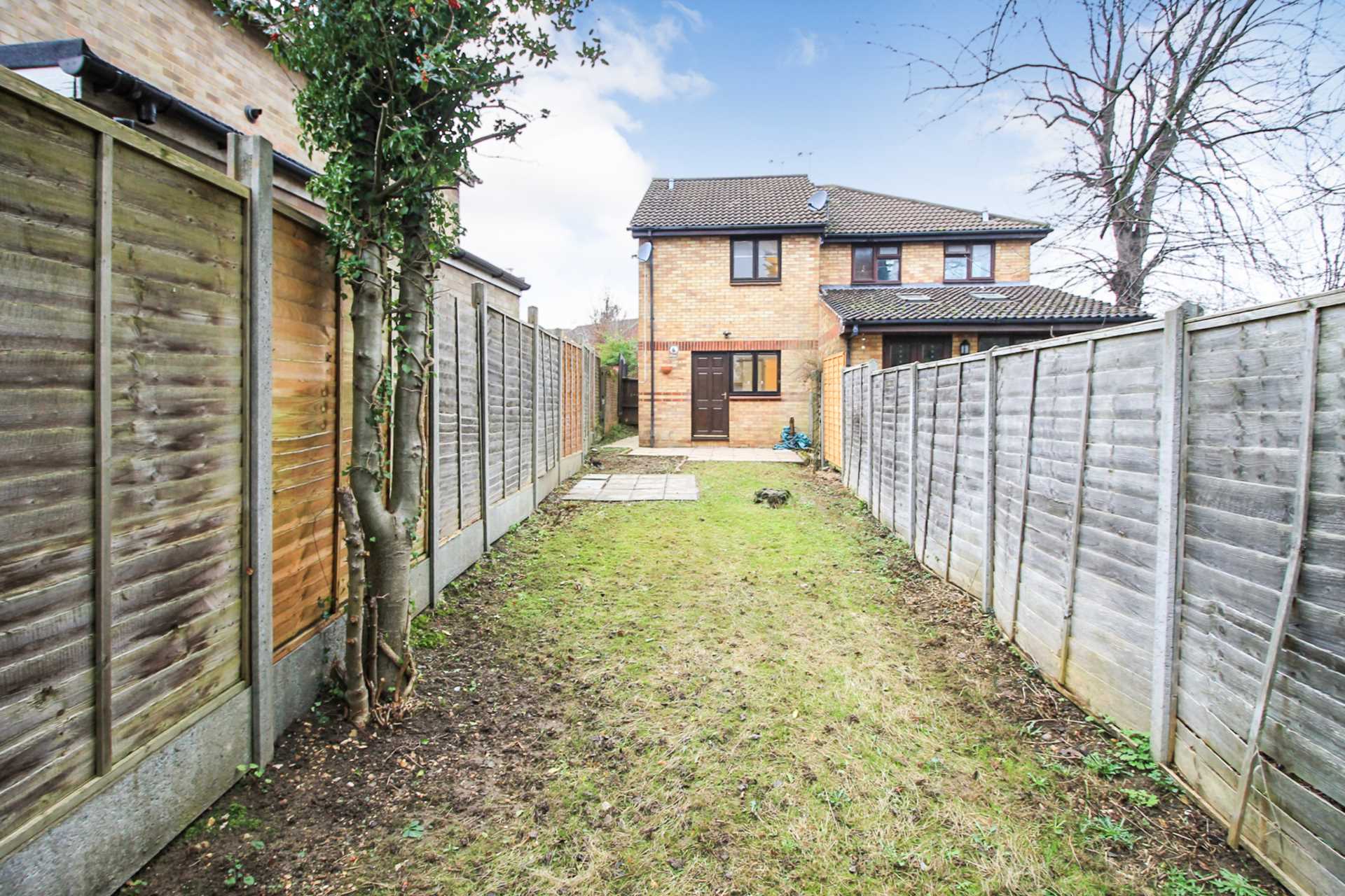 Bellerby Rise, Luton, Image 10