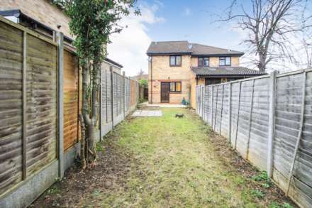 Bellerby Rise, Luton, Image 10